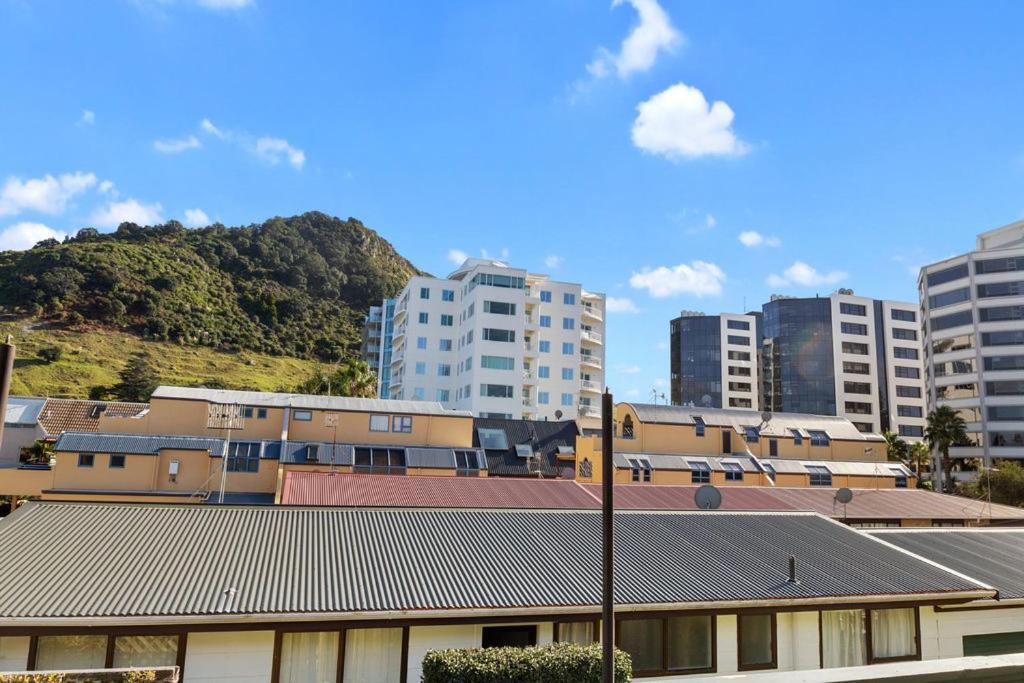 Downtown Mountview - Mt Maunganui Holiday Home Mount Maunganui Buitenkant foto